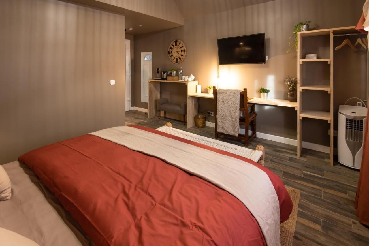 Le Bas Courton J&J Room - Hebergement D'Exception Pres De Provins! מראה חיצוני תמונה