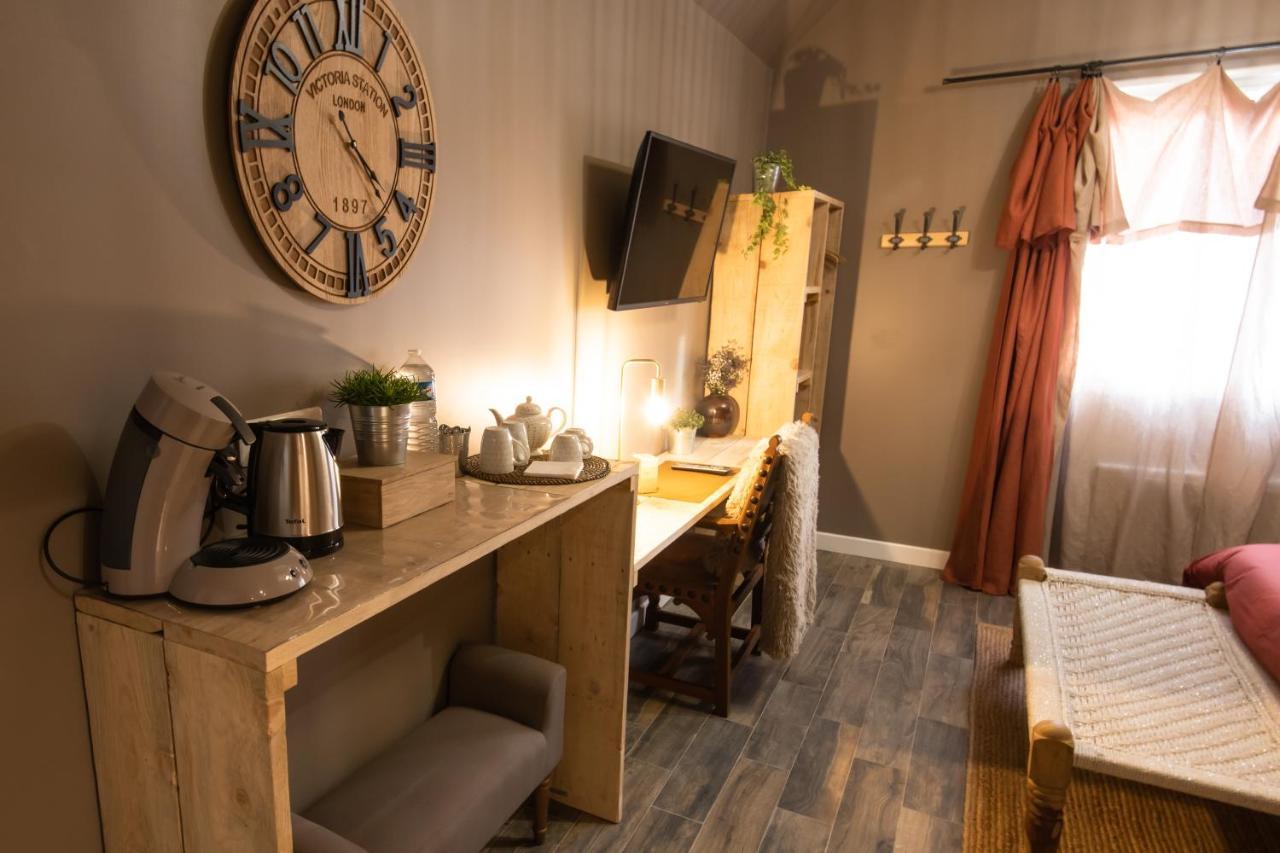 Le Bas Courton J&J Room - Hebergement D'Exception Pres De Provins! מראה חיצוני תמונה
